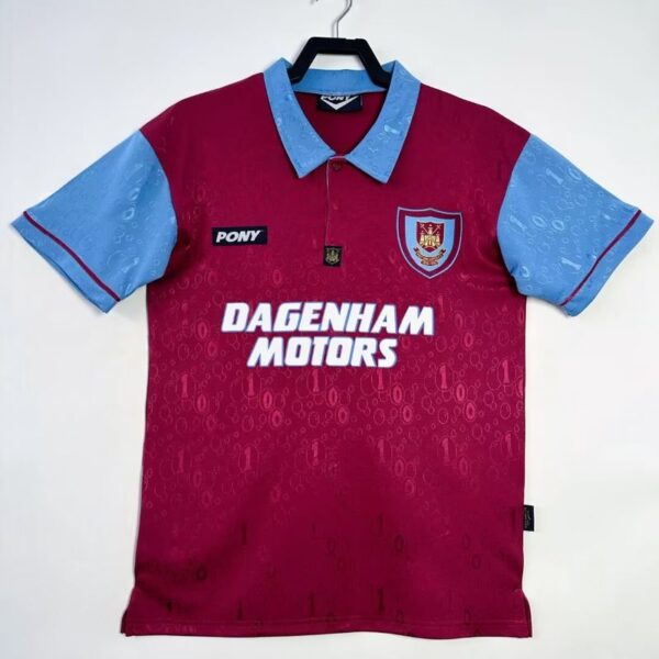 Retro West Ham United 1995-1997 home game