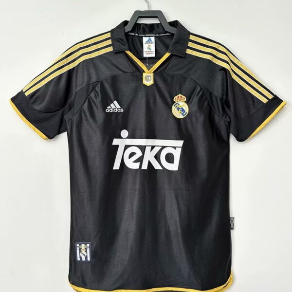 Retro Real Madrid 1999-2001 away game