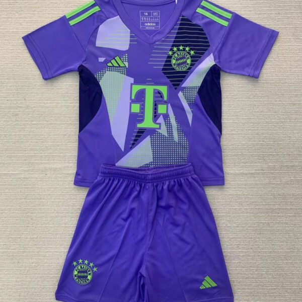 Kid Size Bayern München purple Goalkeeper
