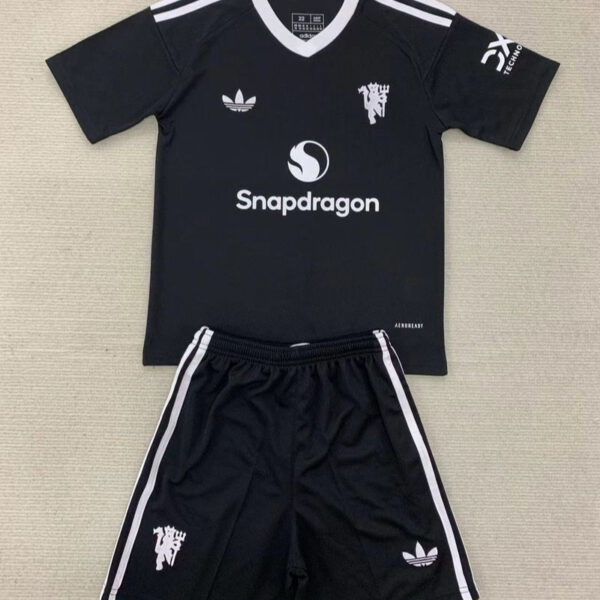 Kid Size Manchester United black Goalkeeper