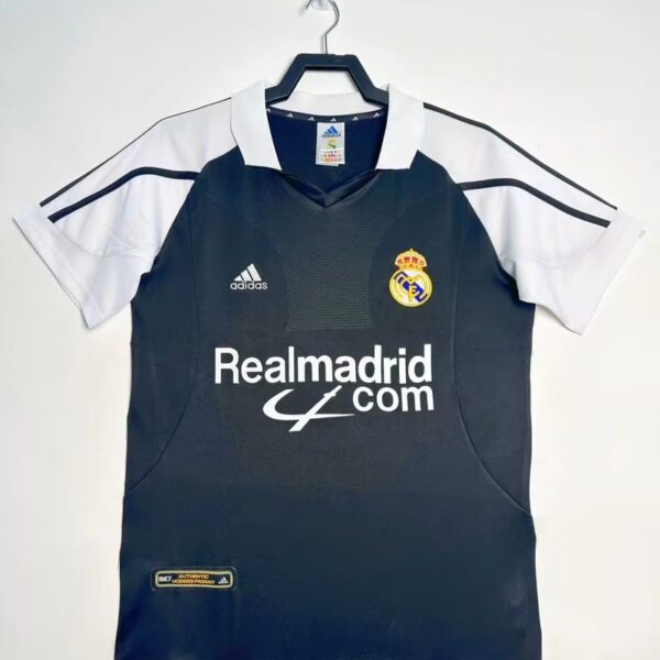 Retro Real Madrid 2001-2002 away game