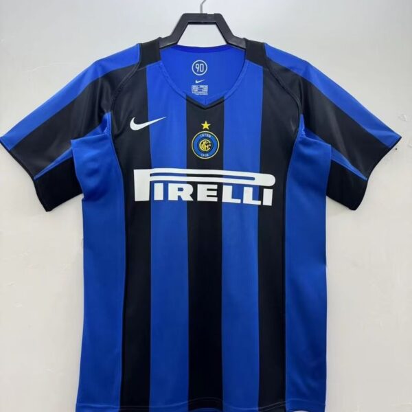 Retro Inter Milano 2004-2005 home game