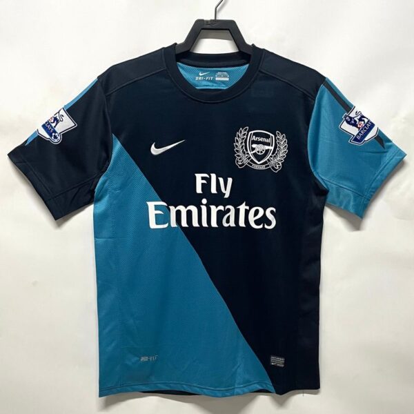 Retro Arsenal FC 2011-2012 away game
