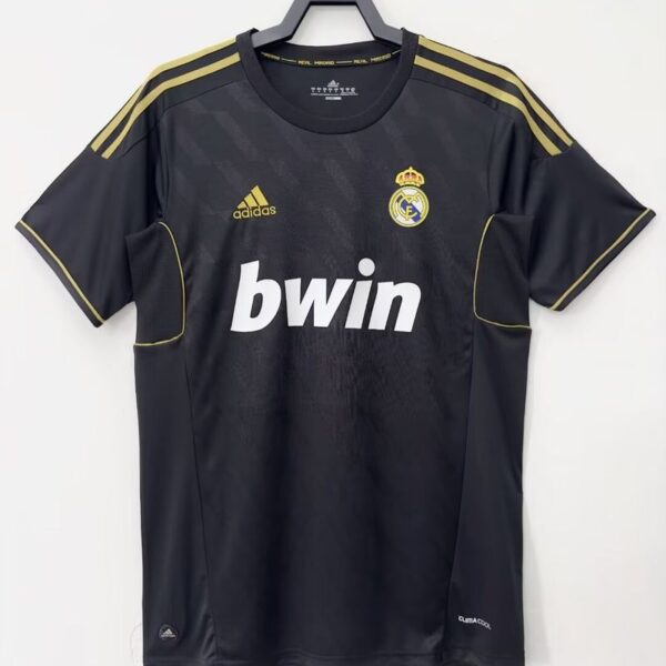 Retro Real Madrid 2011-2012 away game