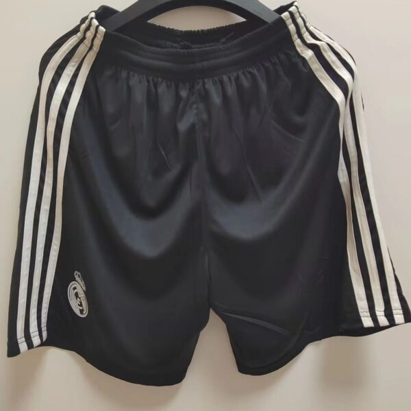 Retro Real Madrid 2014-2015 second away game trousers
