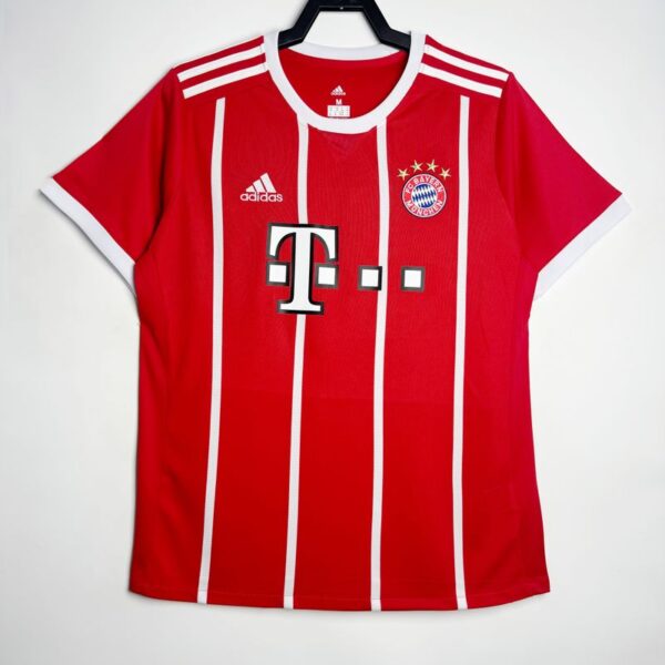 Retro Bayern München 2017-2018 home game