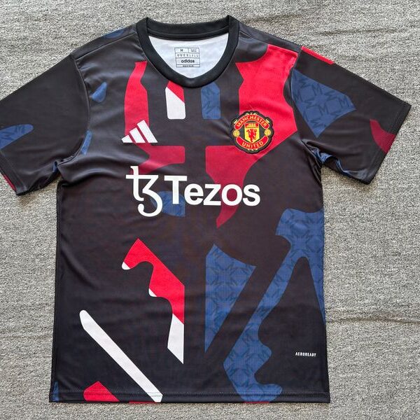 Manchester United 2025-2026 Pre-training uniform