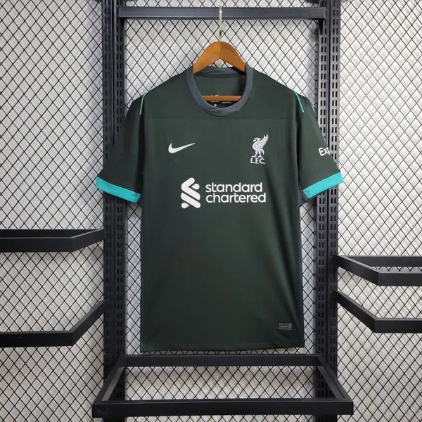 Liverpool FC 2024-2025 away game
