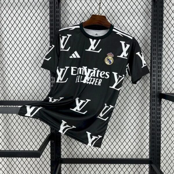 Real Madrid 2025-2026 special edition