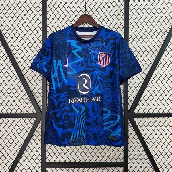 Atletico Madrid 2024-2025 second away game
