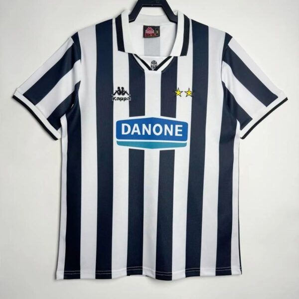 Retro Juventus 1994-1995 home