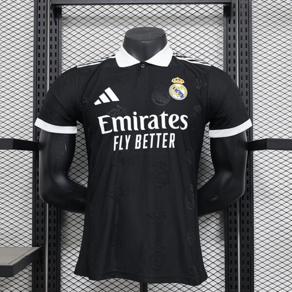 Real Madrid 2025-2026 special edition player