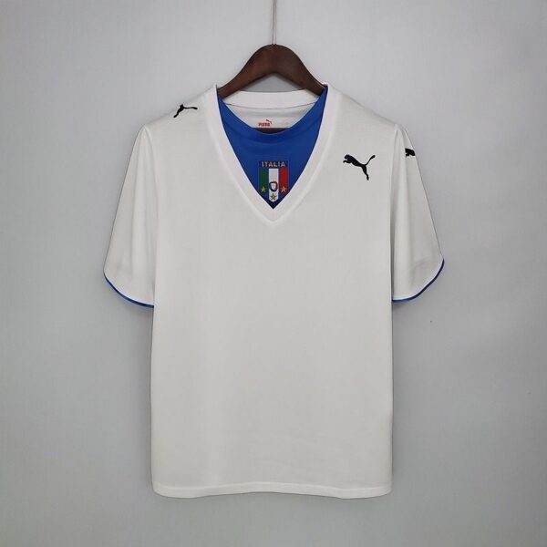 Retro Italy national 2006 away game