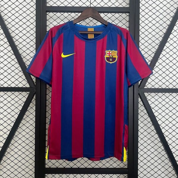 Retro FC Barcelona 2005-2006 home game