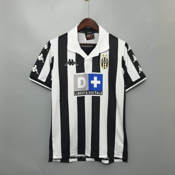 Retro Juventus 1999-2000 home