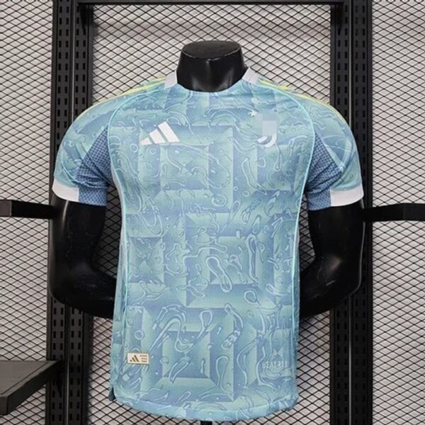 Juventus 2025-2026 away player