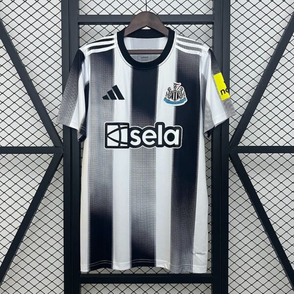 Newcastle United 2025-2026 home