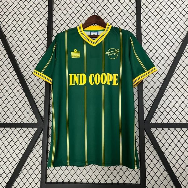 Retro Leicester City 1984 away game