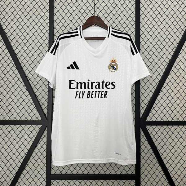 Real Madrid 2024-2025 home game