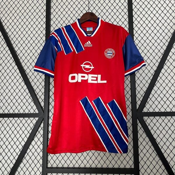 Retro Bayern München 1993-1995 home game